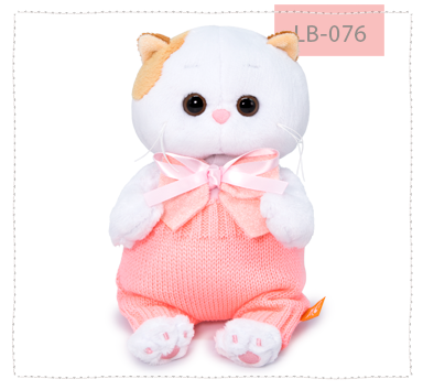 в вязаных штанишках