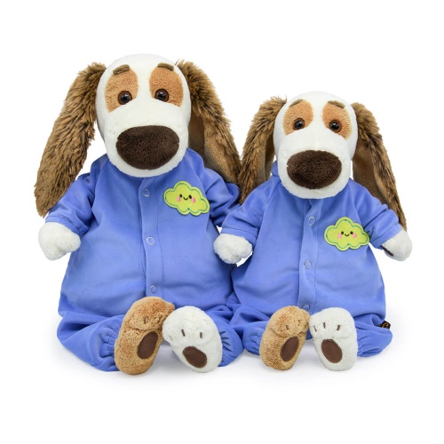 в комбинезоне с облачком