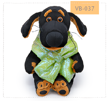 в дутом шарфе