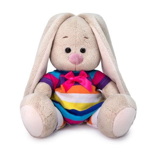 в полосатом комбинезоне