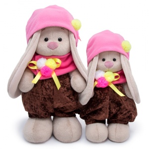 в штанишках и снуде