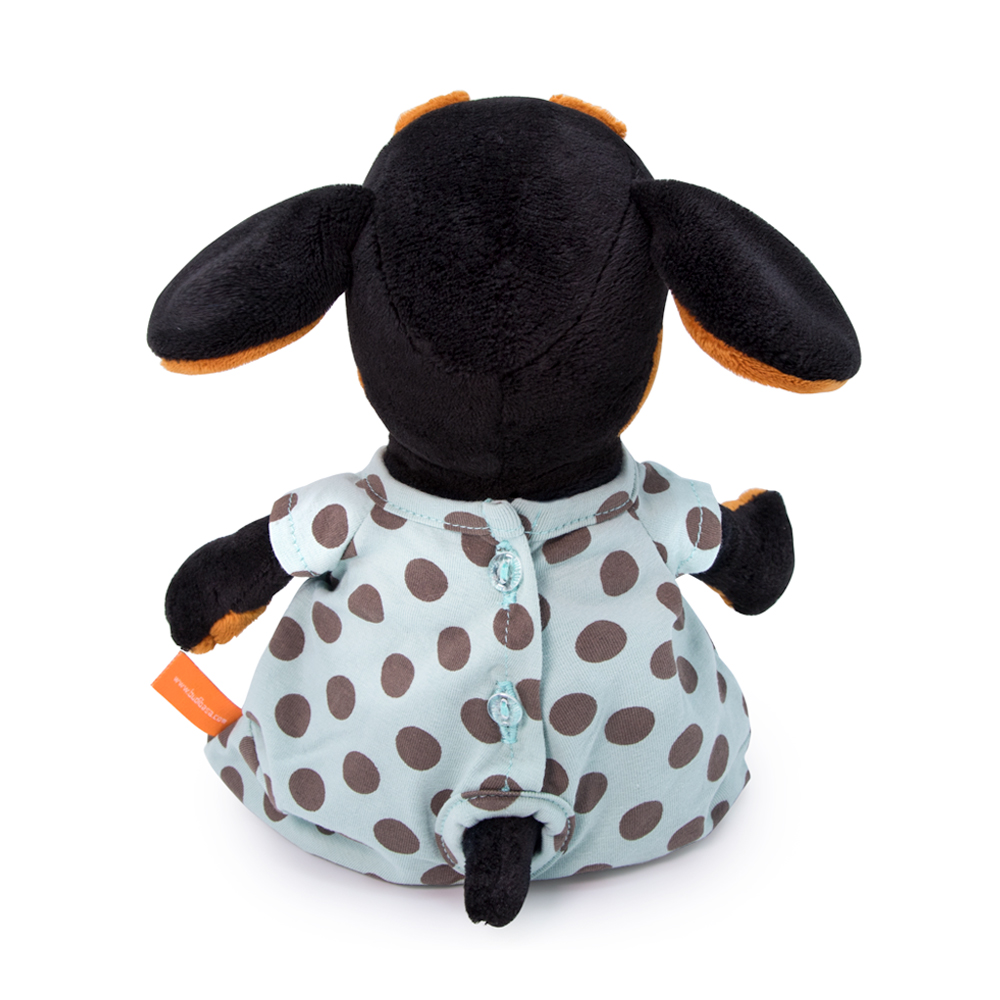 в комбинезоне в горох