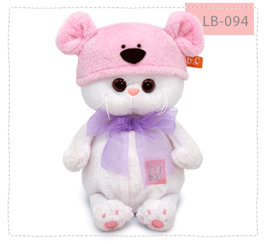 в шапке «Мышка»