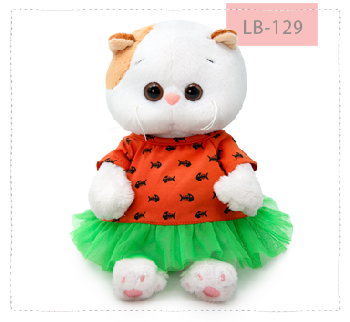 в платье с рыбками