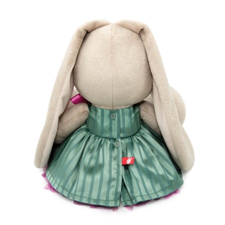 в платье с атласным бантом