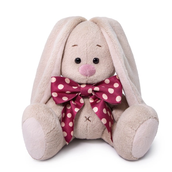 в бордовом банте