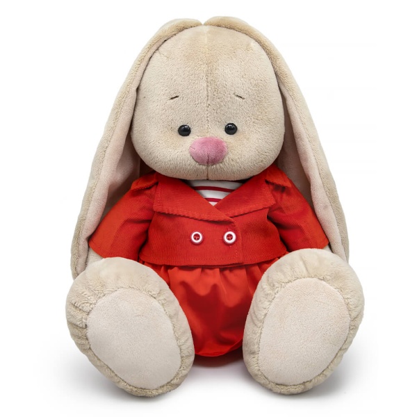 большой в коралловом костюме