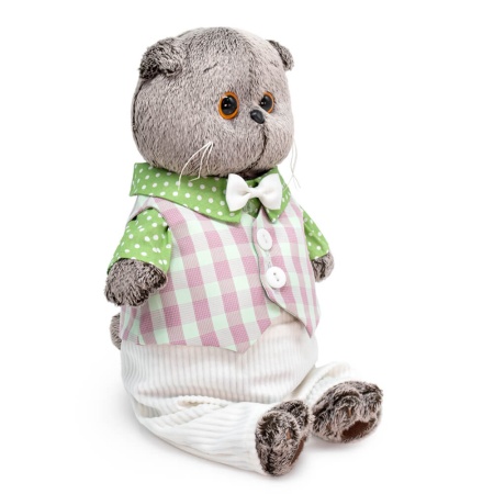 в легком костюме