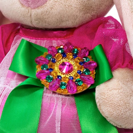 Маджентовый сапфир