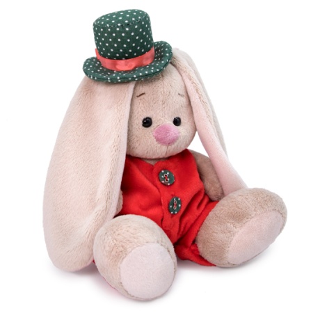 в красном комбинезоне