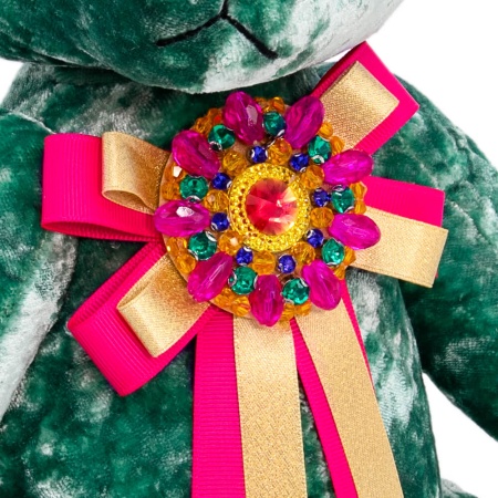 БернАрт Медведь изумрудный с брошкой medved_izumrudnyy_s_broshkoy