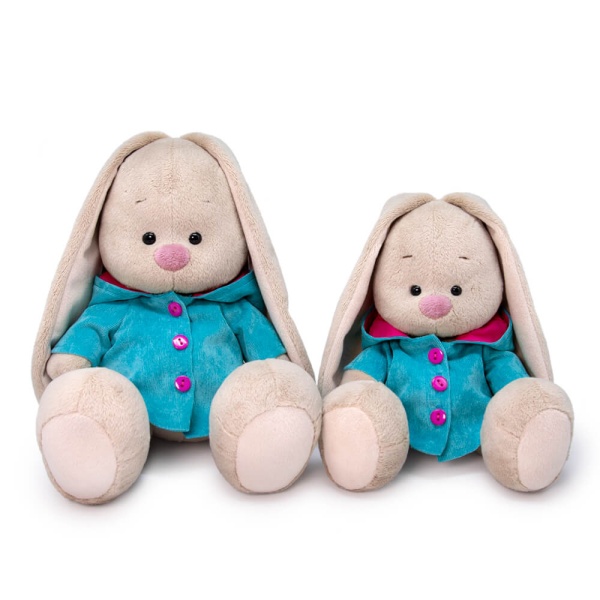 в вельветовом пальто