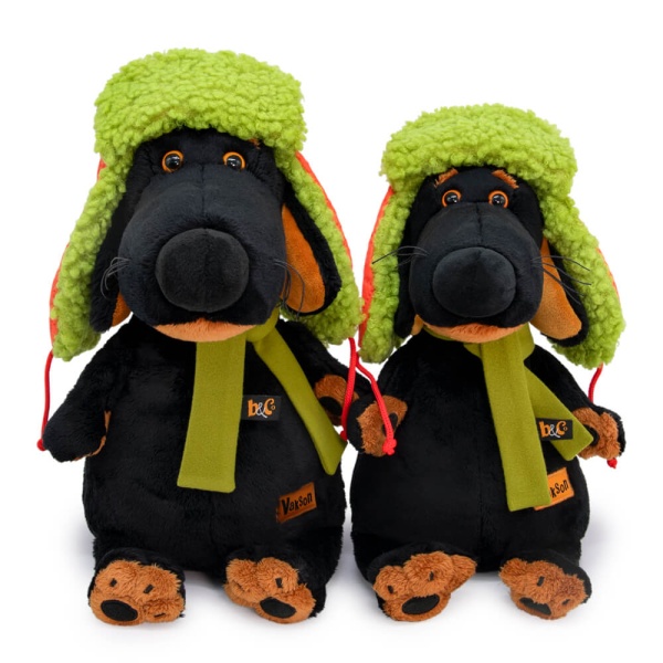 в стеганой шапке и шарфе | БУДИ БАСА в стеганой шапке и шарфе