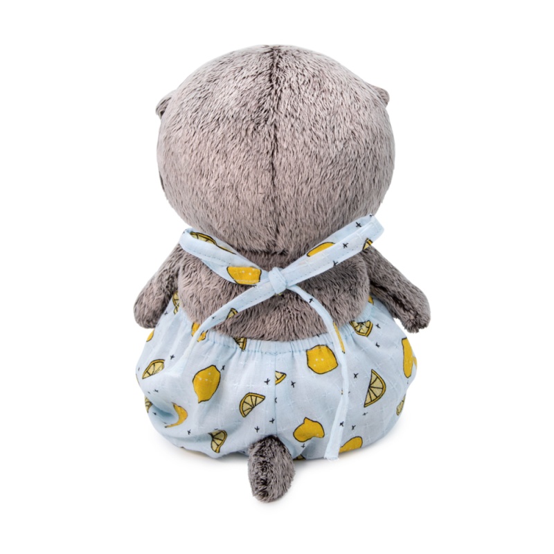 в песочнике с лимонами