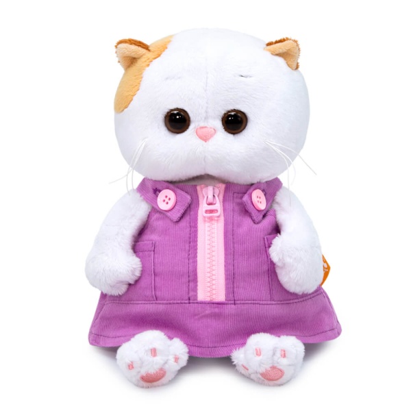 в вельветовом сарафане