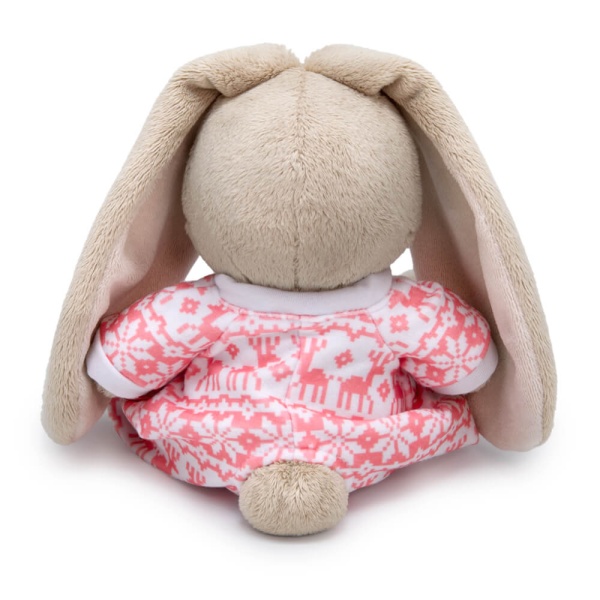 в зимней пижамке