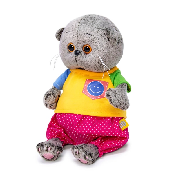 в футболке со смайликом