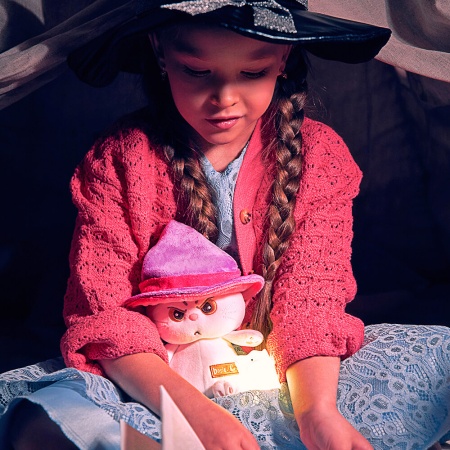 Кошечка Ли-Ли "Волшебница"