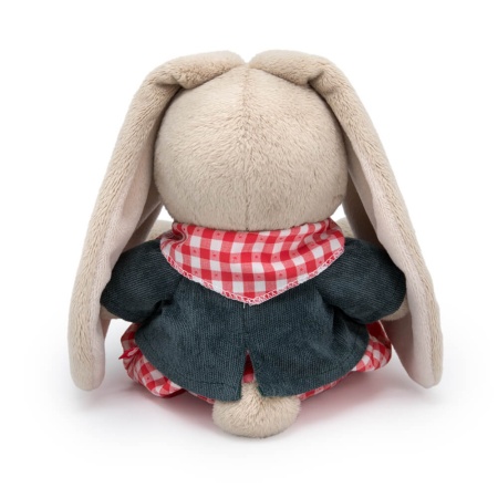 в вельветовом пиджачке и брючках