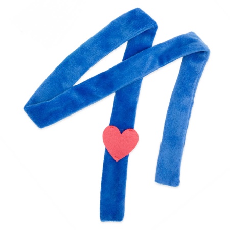 Шапка и шарф с сердечком