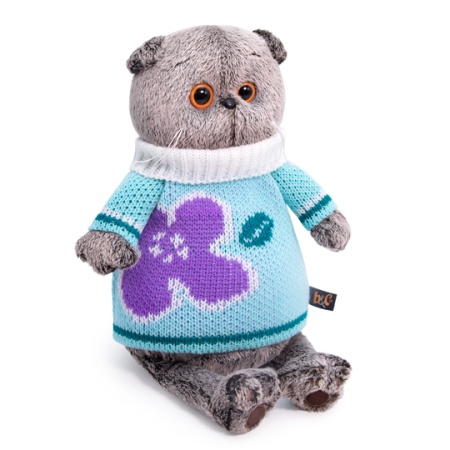 в весеннем свитере