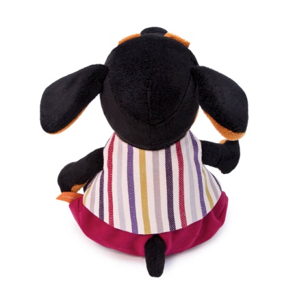 в полосатом жилете