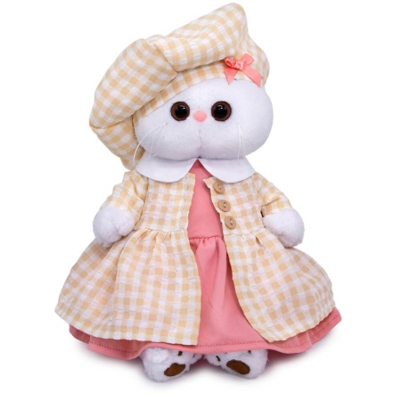 Легкое пальто, платье и берет